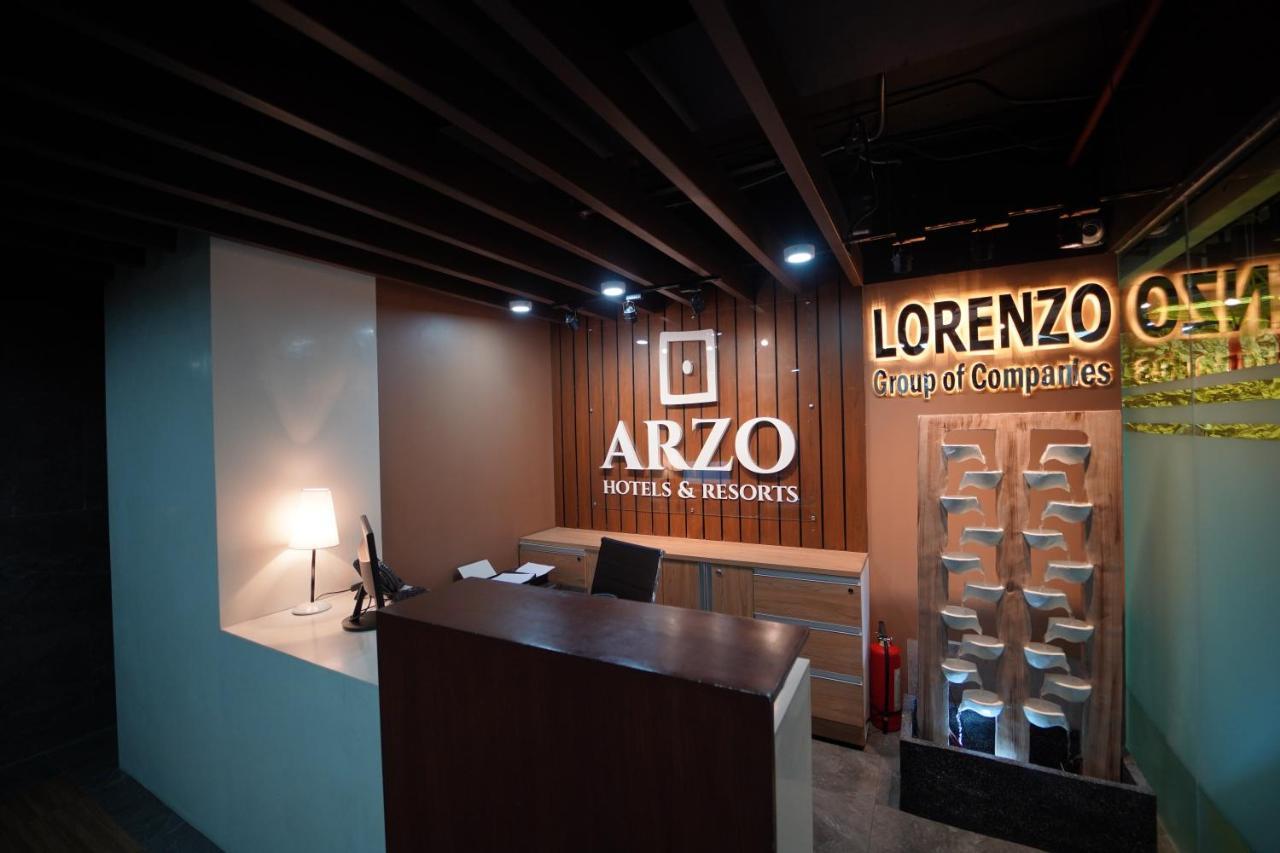 Arzo Hotel Premier Makati City Buitenkant foto